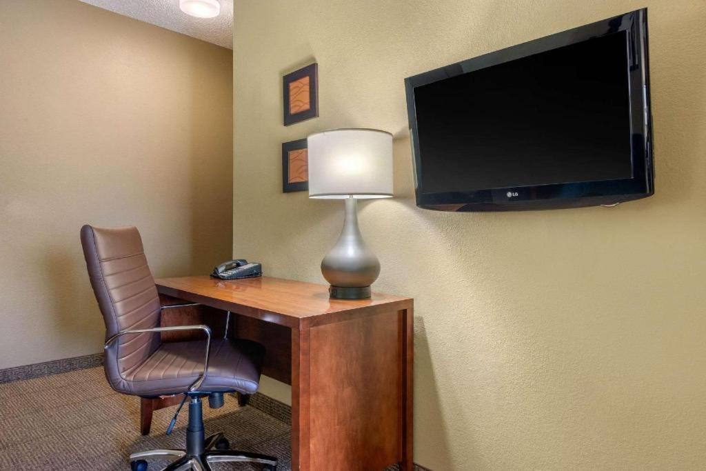 Comfort Inn Dfw Airport North Grapevine Exterior photo